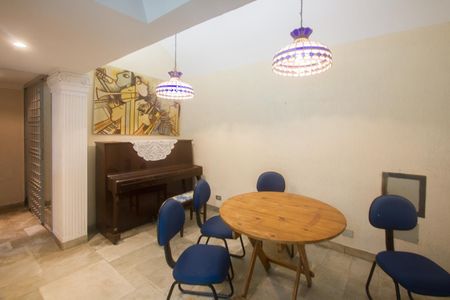 Casa à venda com 1200m², 3 quartos e 6 vagasÁrea comum