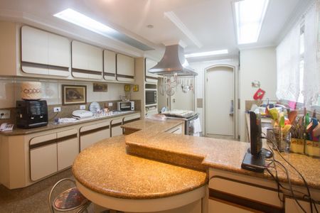 Casa à venda com 1200m², 3 quartos e 6 vagasCozinha