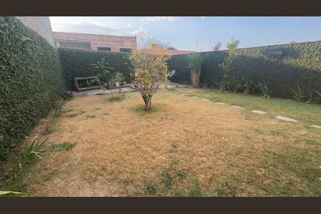 Casa à venda com 350m², 4 quartos e 3 vagasJardim