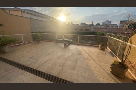 Casa à venda com 350m², 4 quartos e 3 vagasQuintal