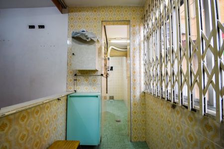 Apartamento para alugar com 65m², 3 quartos e 1 vagaÁrea de Serviço