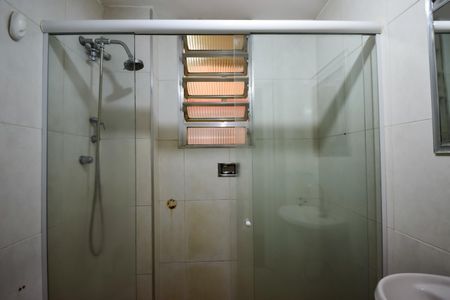 Apartamento para alugar com 65m², 3 quartos e 1 vagaBanheiro