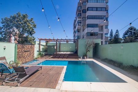 Casa à venda com 344m², 4 quartos e 2 vagas Casa à venda com 344m², 4 quartos e 2 vagasPiscina