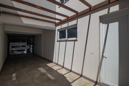 Casa à venda com 344m², 4 quartos e 2 vagas Casa à venda com 344m², 4 quartos e 2 vagasGaragem
