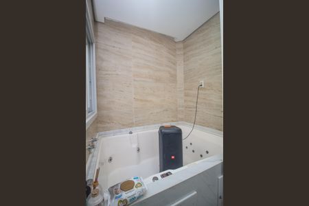 Casa à venda com 344m², 4 quartos e 2 vagas Casa à venda com 344m², 4 quartos e 2 vagasBanheiro da Suíte 3