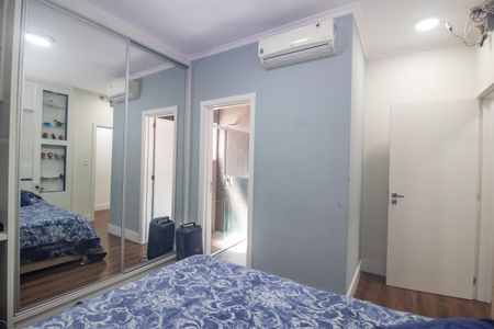 Casa à venda com 344m², 4 quartos e 2 vagas Casa à venda com 344m², 4 quartos e 2 vagasSuite 2