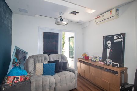 Casa à venda com 344m², 4 quartos e 2 vagas Casa à venda com 344m², 4 quartos e 2 vagasQuarto