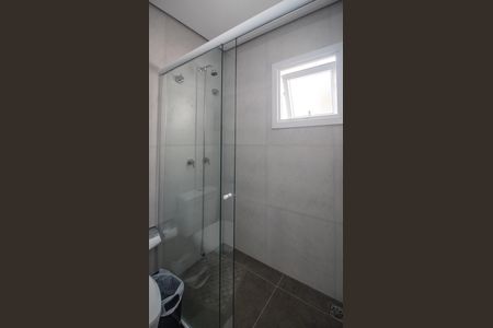 Casa à venda com 344m², 4 quartos e 2 vagas Casa à venda com 344m², 4 quartos e 2 vagasBanheiro da Suíte