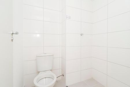 Apartamento para alugar com 36m², 2 quartos e sem vaga Apartamento para alugar com 36m², 2 quartos e sem vagaBanheiro