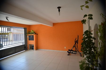 Casa à venda com 217m², 5 quartos e 2 vagasGaragem
