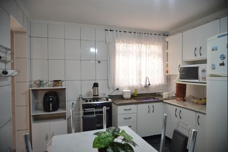 Casa à venda com 217m², 5 quartos e 2 vagasCozinha