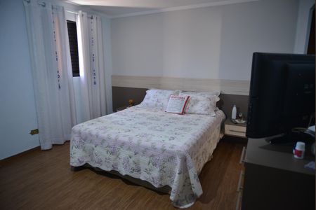 Casa à venda com 217m², 5 quartos e 2 vagasSuíte