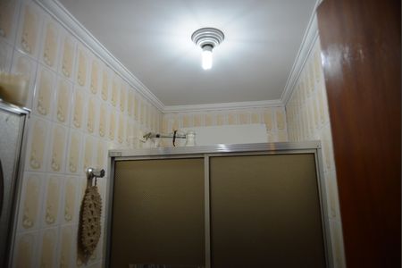 Casa à venda com 217m², 5 quartos e 2 vagasBanheiro Social