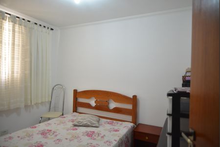 Casa à venda com 217m², 5 quartos e 2 vagasQuarto 2