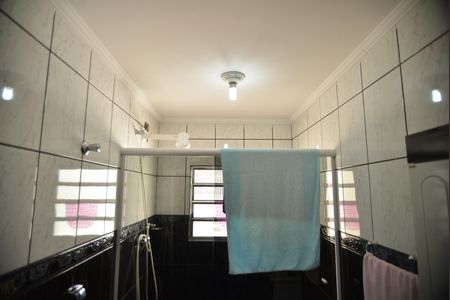 Casa à venda com 217m², 5 quartos e 2 vagasBanheiro da Suíte