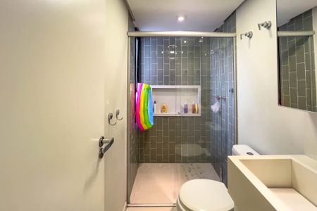 Apartamento à venda com 160m², 4 quartos e 2 vagas Apartamento à venda com 160m², 4 quartos e 2 vagasBanheiro