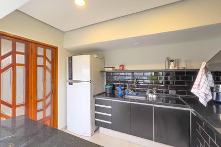 Apartamento à venda com 160m², 4 quartos e 2 vagas Apartamento à venda com 160m², 4 quartos e 2 vagasÁrea comum