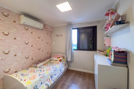 Apartamento à venda com 160m², 4 quartos e 2 vagas Apartamento à venda com 160m², 4 quartos e 2 vagasQuarto 2