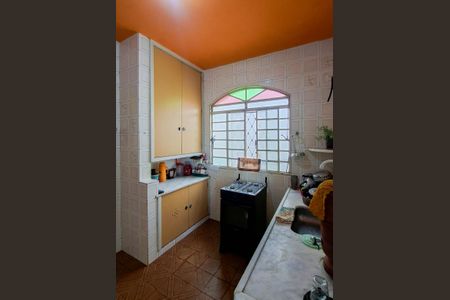 Casa à venda com 229m², 7 quartos e 4 vagasCozinha