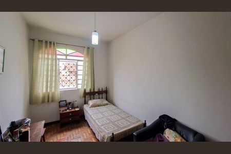 Casa à venda com 229m², 7 quartos e 4 vagasQuarto 3