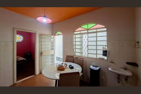 Casa à venda com 229m², 7 quartos e 4 vagasCopa