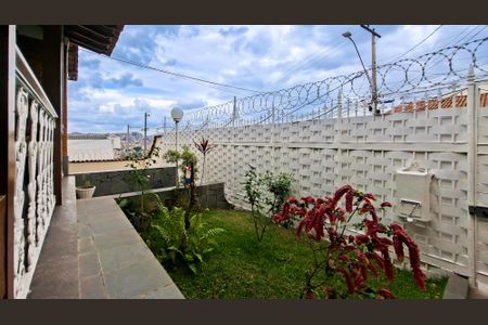 Casa à venda com 229m², 7 quartos e 4 vagasQuintal