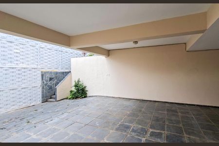 Casa à venda com 229m², 7 quartos e 4 vagasGaragem