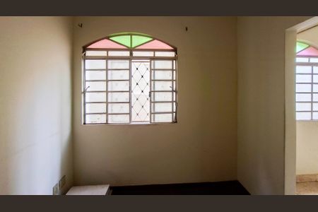 Casa à venda com 229m², 7 quartos e 4 vagasQuarto 6