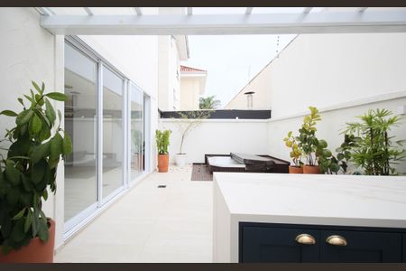 Casa à venda com 350m², 3 quartos e 3 vagasVaranda gourmet