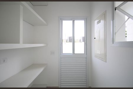 Casa à venda com 350m², 3 quartos e 3 vagasÁrea de Serviço