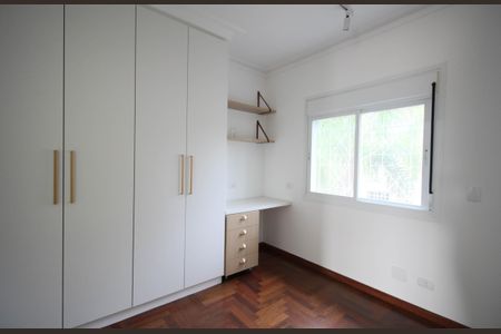 Casa à venda com 350m², 3 quartos e 3 vagasSuíte 3