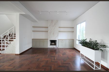 Casa à venda com 350m², 3 quartos e 3 vagasSala 2