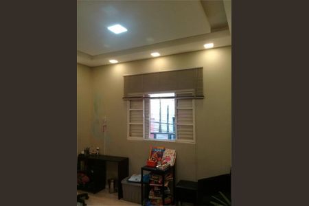 Casa à venda com 4 quartos, 129m² em Cidade Mãe do Céu, São Paulo