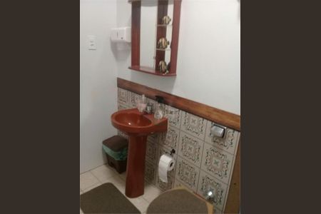 Casa à venda com 4 quartos, 129m² em Cidade Mãe do Céu, São Paulo