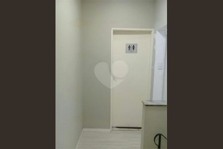 Casa à venda com 4 quartos, 129m² em Cidade Mãe do Céu, São Paulo