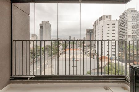 Studio para alugar com 25m², 1 quarto e sem vaga Studio para alugar com 25m², 1 quarto e sem vagaVaranda