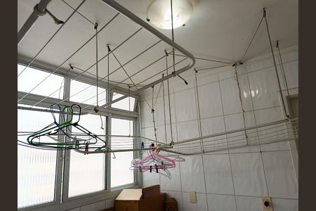 Apartamento à venda com 147m², 2 quartos e 1 vaga Apartamento à venda com 147m², 2 quartos e 1 vagaÁrea de Serviço