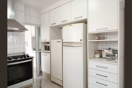 Apartamento à venda com 147m², 2 quartos e 1 vaga Apartamento à venda com 147m², 2 quartos e 1 vagaCozinha