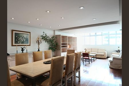 Apartamento à venda com 147m², 2 quartos e 1 vaga Apartamento à venda com 147m², 2 quartos e 1 vagaSala