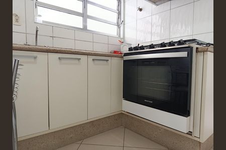 Apartamento à venda com 147m², 2 quartos e 1 vaga Apartamento à venda com 147m², 2 quartos e 1 vagaCozinha