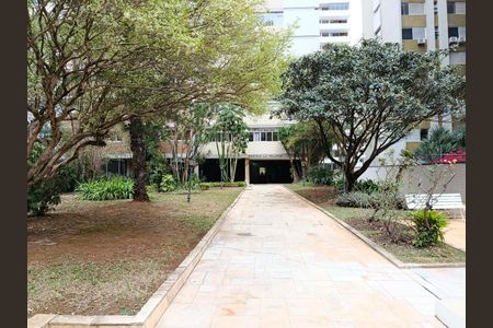 Apartamento à venda com 147m², 2 quartos e 1 vaga Apartamento à venda com 147m², 2 quartos e 1 vagaÁrea comum