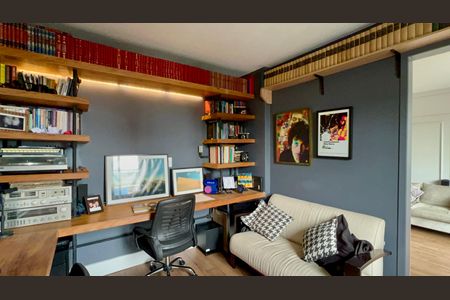 Apartamento à venda com 117m², 3 quartos e 2 vagas Apartamento à venda com 117m², 3 quartos e 2 vagasQuarto