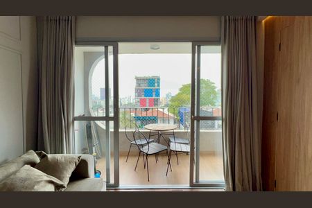 Apartamento à venda com 117m², 3 quartos e 2 vagas Apartamento à venda com 117m², 3 quartos e 2 vagasVaranda da Sala de TV