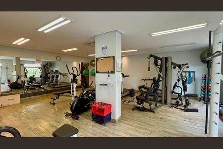 Apartamento à venda com 117m², 3 quartos e 2 vagas Apartamento à venda com 117m², 3 quartos e 2 vagasÁrea comum - Academia