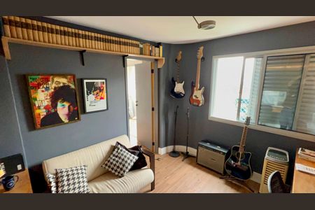 Apartamento à venda com 117m², 3 quartos e 2 vagas Apartamento à venda com 117m², 3 quartos e 2 vagasQuarto