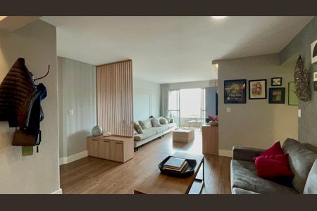 Apartamento à venda com 117m², 3 quartos e 2 vagas Apartamento à venda com 117m², 3 quartos e 2 vagasSala