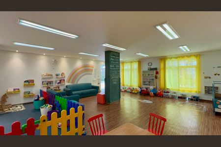 Apartamento à venda com 117m², 3 quartos e 2 vagas Apartamento à venda com 117m², 3 quartos e 2 vagasÁrea comum - Brinquedoteca