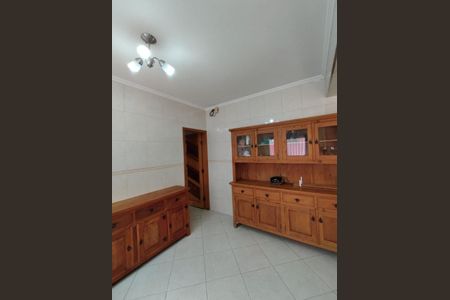 Casa à venda com 280m², 4 quartos e 2 vagas Casa à venda com 280m², 4 quartos e 2 vagasFoto 36