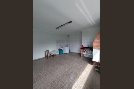 Casa à venda com 280m², 4 quartos e 2 vagas Casa à venda com 280m², 4 quartos e 2 vagasFoto 12