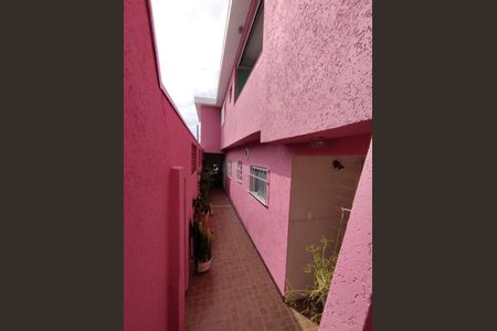 Casa à venda com 280m², 4 quartos e 2 vagas Casa à venda com 280m², 4 quartos e 2 vagasFoto 31